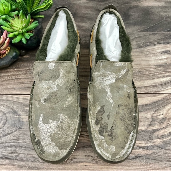NEW Sperry Moc Sider Metallic Camo Indoor Outdoor Moc Sneaker Faux Fur 8M 39 - Picture 2 of 11